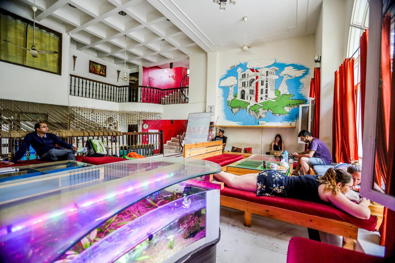 Hog - Hostel Ню Делхи Екстериор снимка